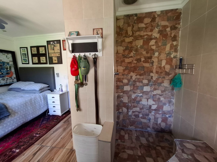 5 Bedroom Property for Sale in Cashan North West